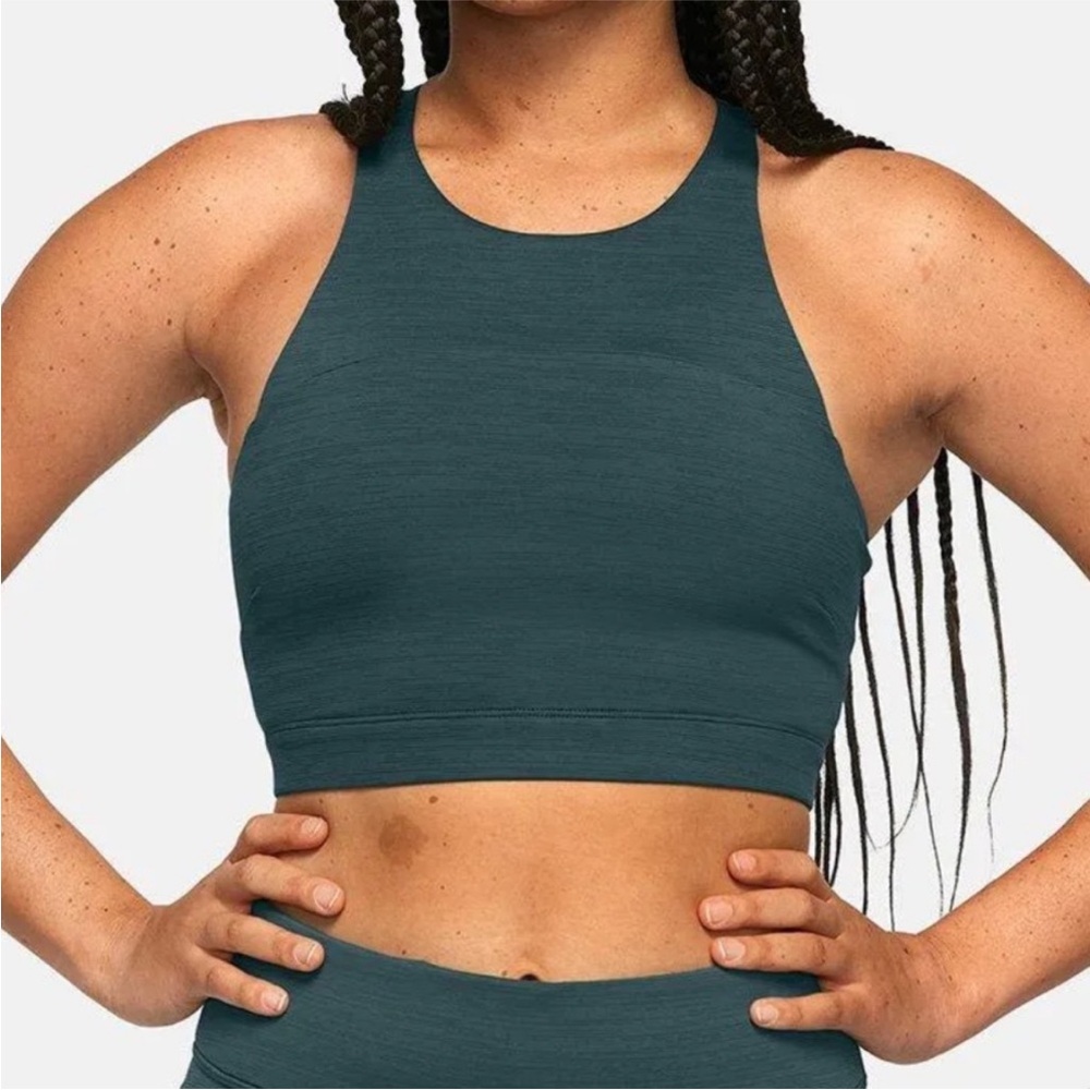 Outdoor Voices TechSweat Crop Top Sports Bra in Green